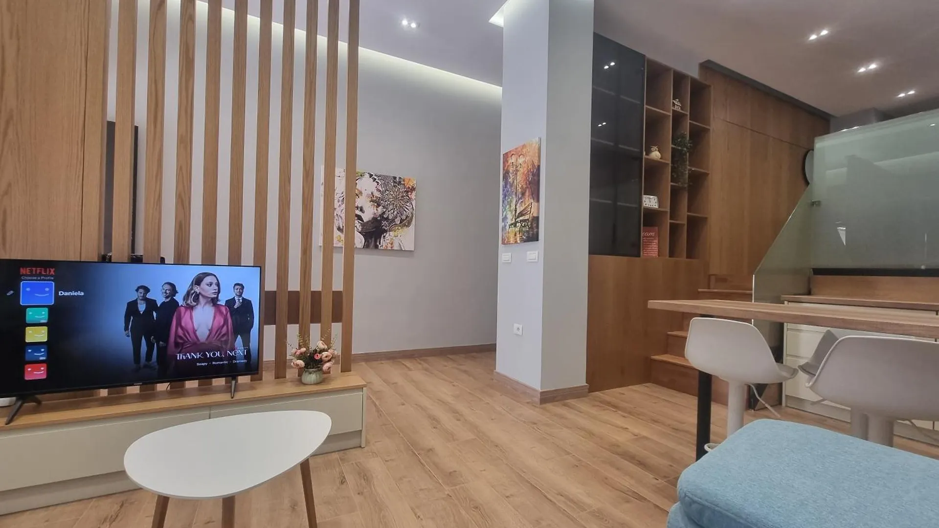 Centrepoint Stylish Apartment location